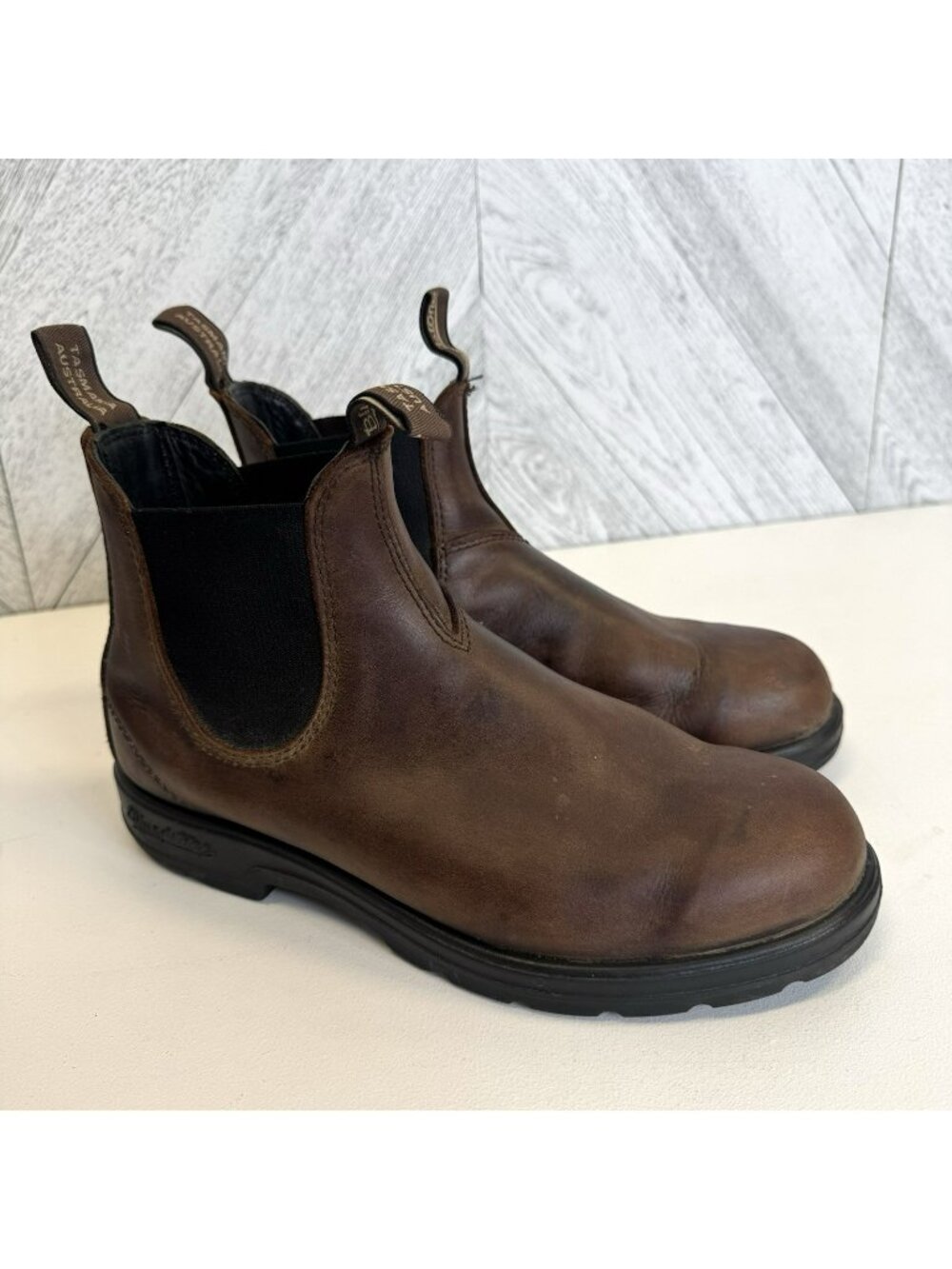 Blundstone 1609 Classic Chelsea Boots Brown Leather AU 7 Mens US 8/Womens 9